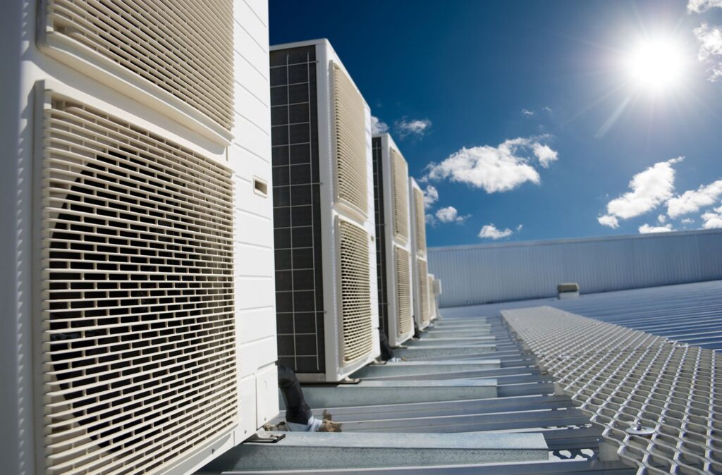 How to Choose the Right Commercial AC System for Your Business in Ellis County 2 commercial HVAC System