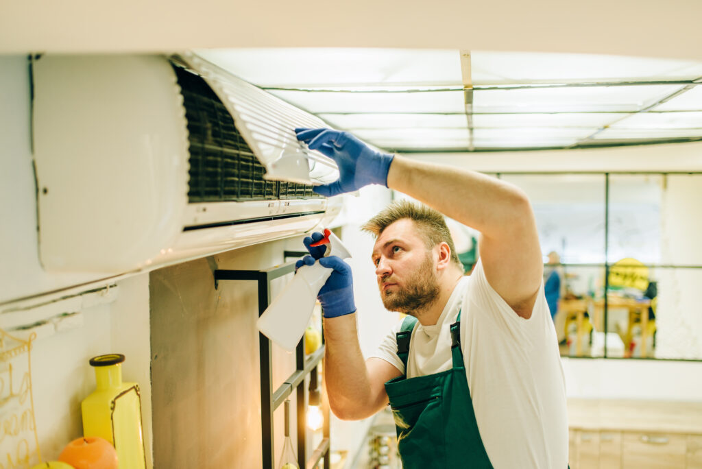 The Importance of Regular AC Maintenance for Restaurants and Bars in Ellis County 2 maintenance