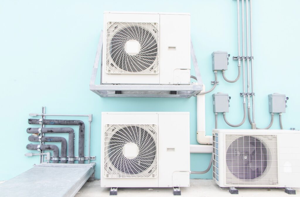 When to Consider Heat Pump Replacement in Waxahachie, TX Commercial Buildings 5 heat pumps